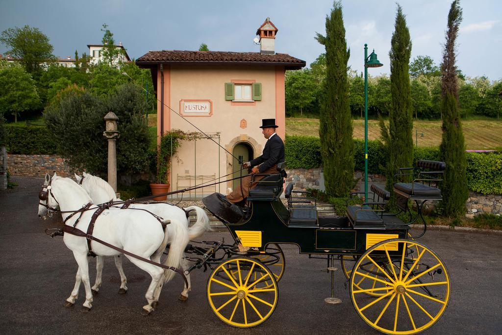Foresteria Dei Piaceri Campestri Casciago Kültér fotó