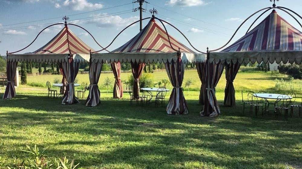 Foresteria Dei Piaceri Campestri Casciago Kültér fotó